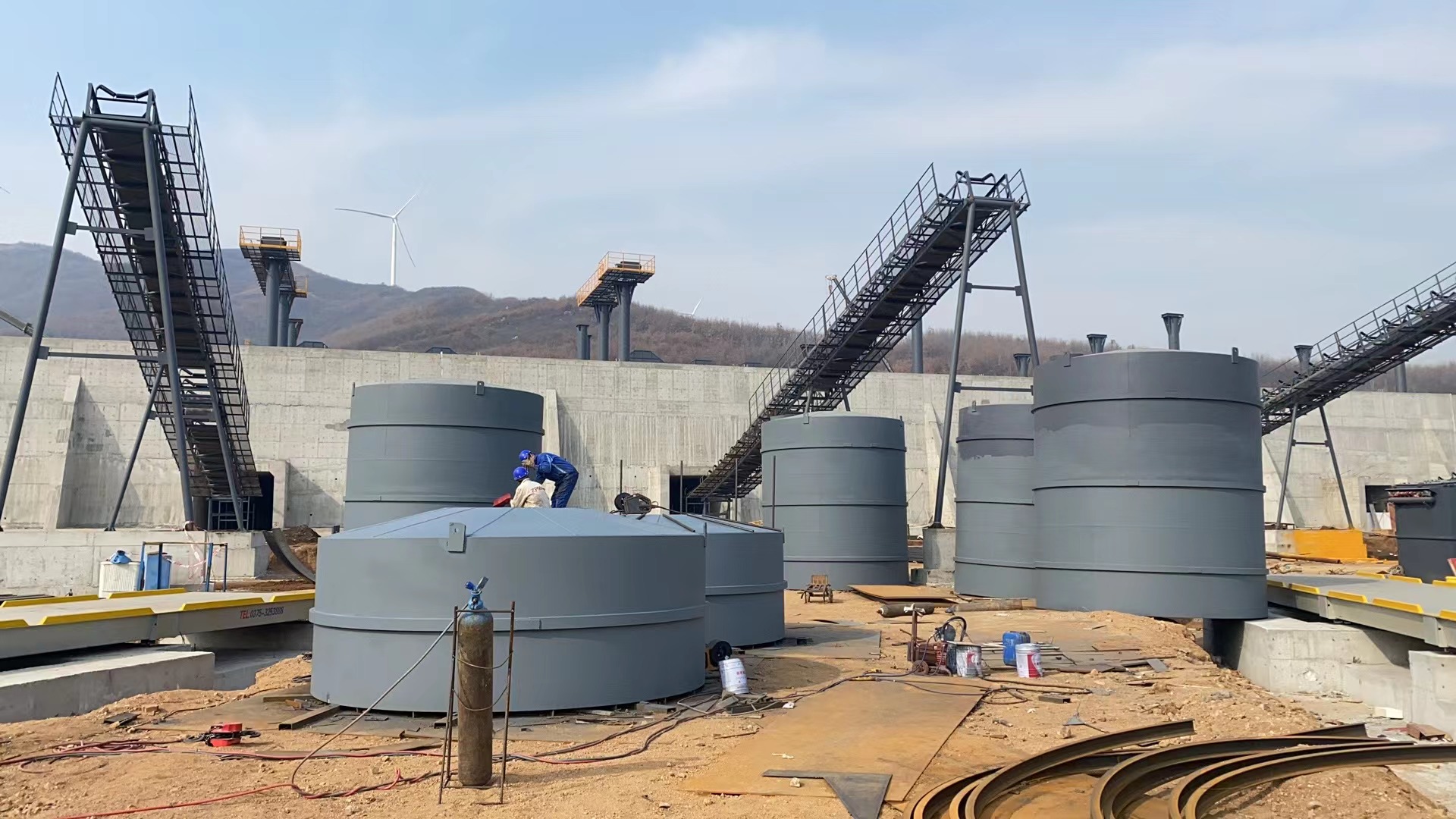 上海骨料钢板仓河南项目大型骨料仓生产线进度